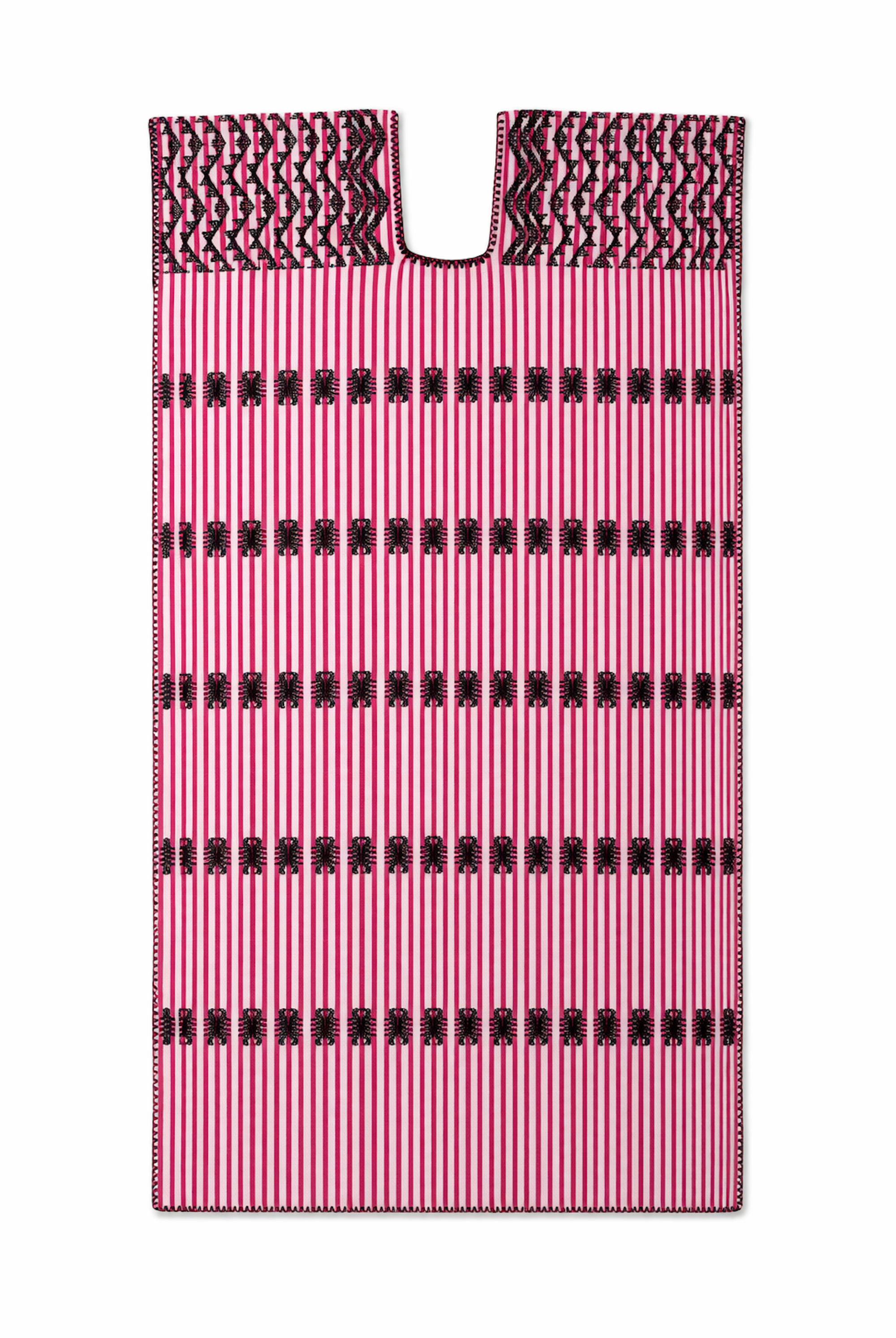 Ahida Correale Número 18 Midi kaftan in Fuchsia & Black — handwoven cotton by artisans in San Juan Colorado, Oaxaca