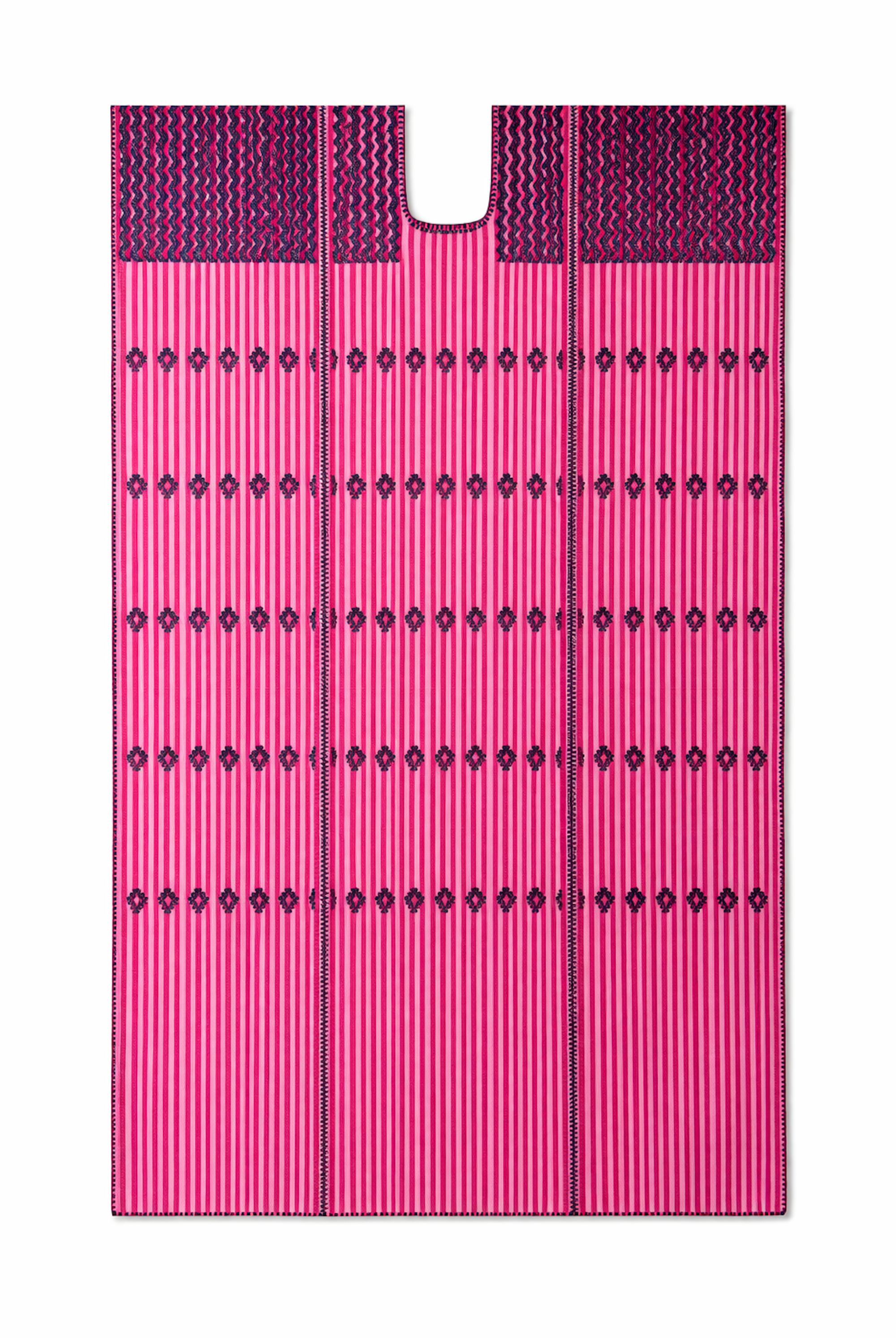 Ahida Correale Número 43 Maxi kaftan in Fuchsia & Navy — handwoven cotton by artisans in San Juan Colorado, Oaxaca