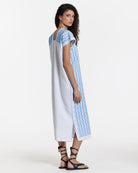 Ahida Correale Número 29 Midi kaftan in blue / ivory — handwoven cotton by artisans in San Juan Colorado, Oaxaca