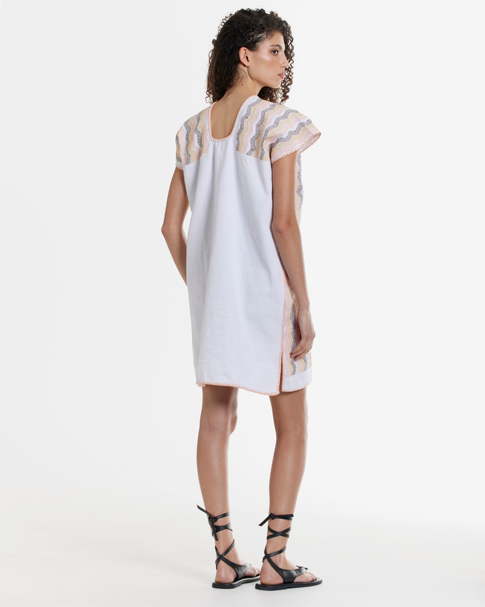 Ahida Correale Número 11 Mini kaftan in sorbet / stone — handwoven cotton by artisans in San Juan Colorado, Oaxaca